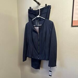 NWT Tommy Hilfiger Women’s Business Professional Navy Pant Suit Size 12 MSRP$139